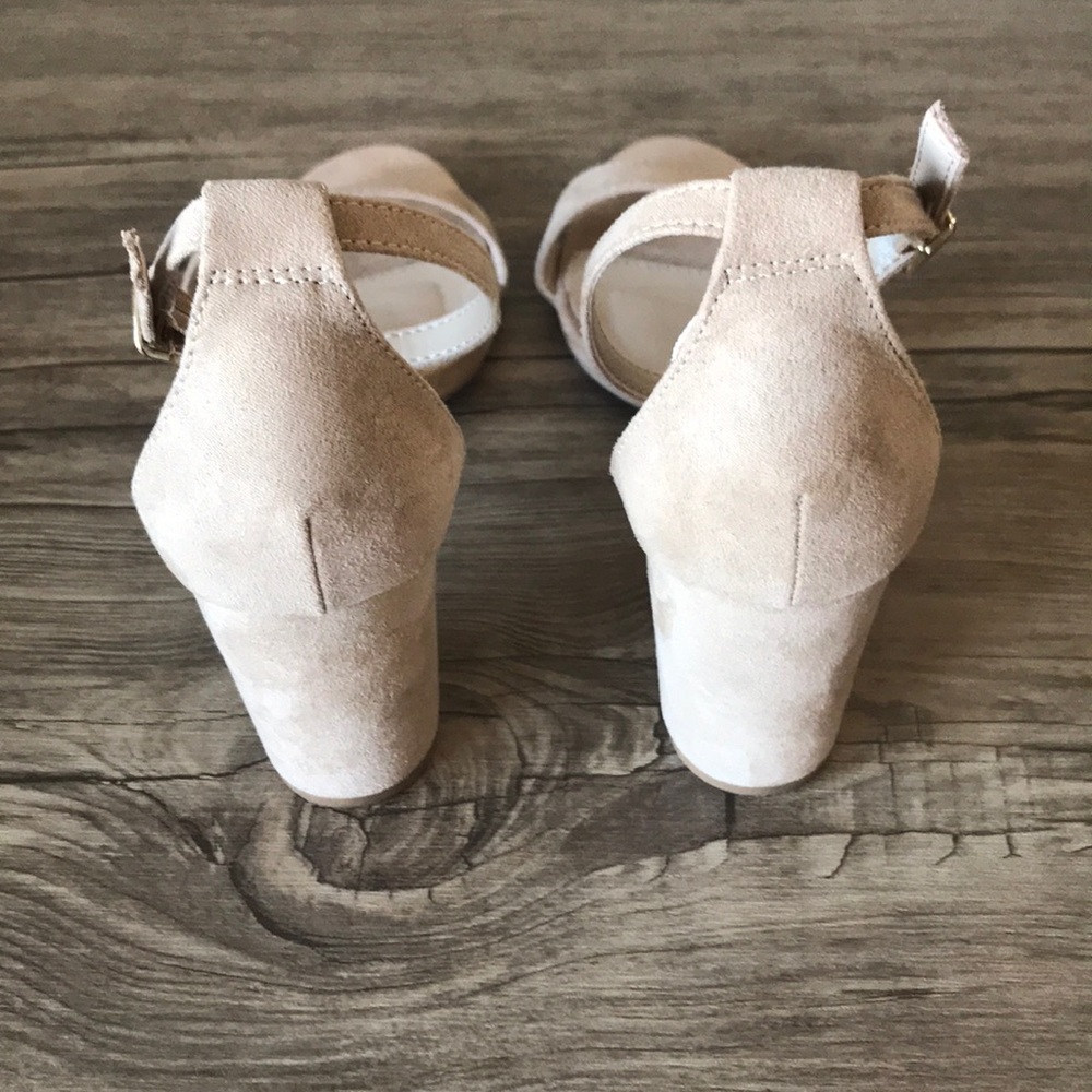 Natural ankle strap heel - Picture 5 of 7